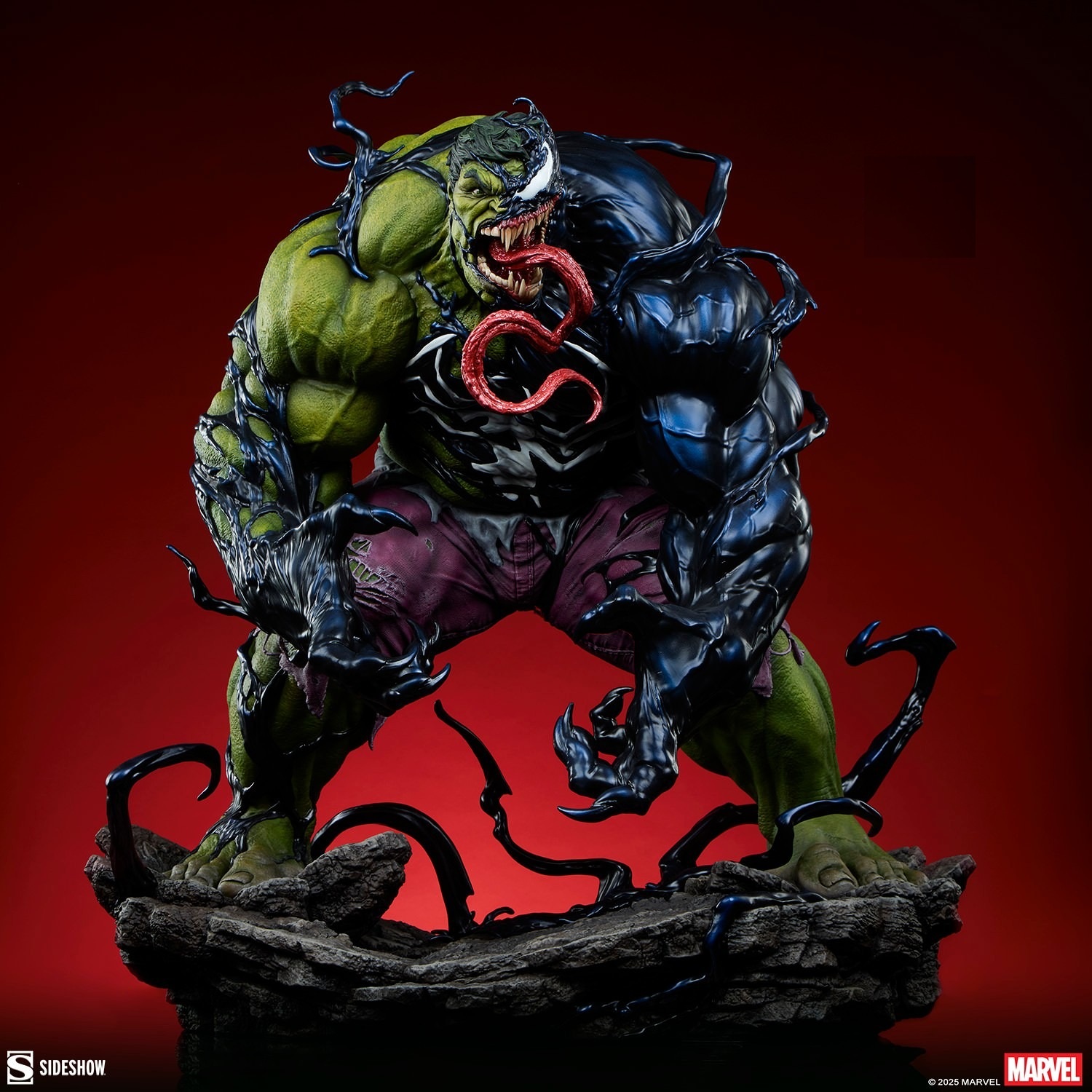 Pre-Order Sideshow Marvel Venomized Hulk Premium Format